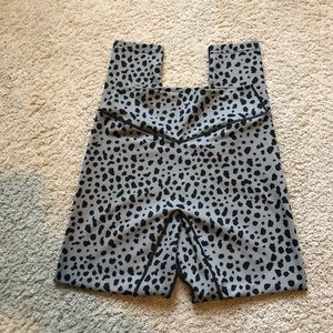 Balance Athletica - Snow Leopard Size Medium